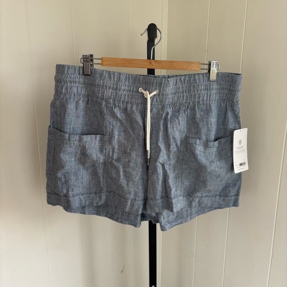 Athleta NWT Cabo Linen 4” Pull On Loungewear Shorts Chambray Blue Womens 16 - Picture 3 of 12